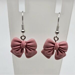 NWT - 3D Resin Bow Earrings Set - Dusk Purple Pink